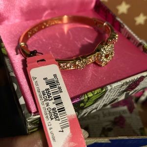 NWT Betsey Johnson Dia Muertos sugar skull rhinestone bangle bracelet